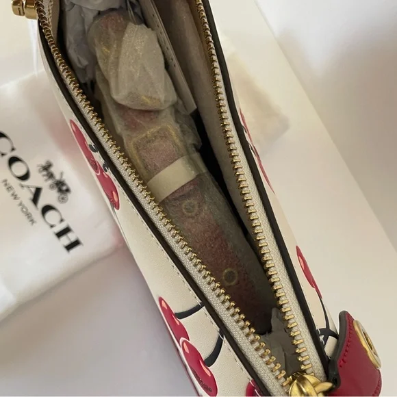 NWT Coach Limited Edition Full Size Swinger Cherry Print & Dust Bag 🍒 - Picture 11 of 14